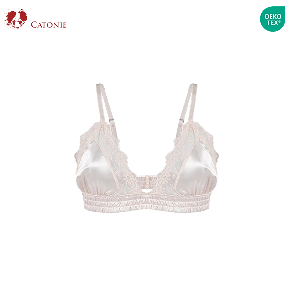 What lace lingerie works for a romantic date? What lace lingerie works for a romantic date?